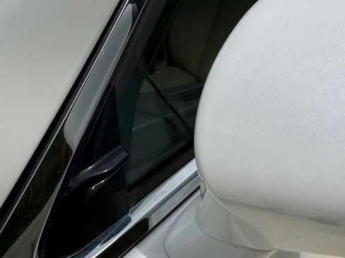 Used 2014 Lexus LS 460 AWD image 31