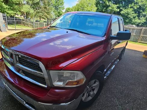 Used 2009 Dodge Ram 1500 Truck SLT image 4