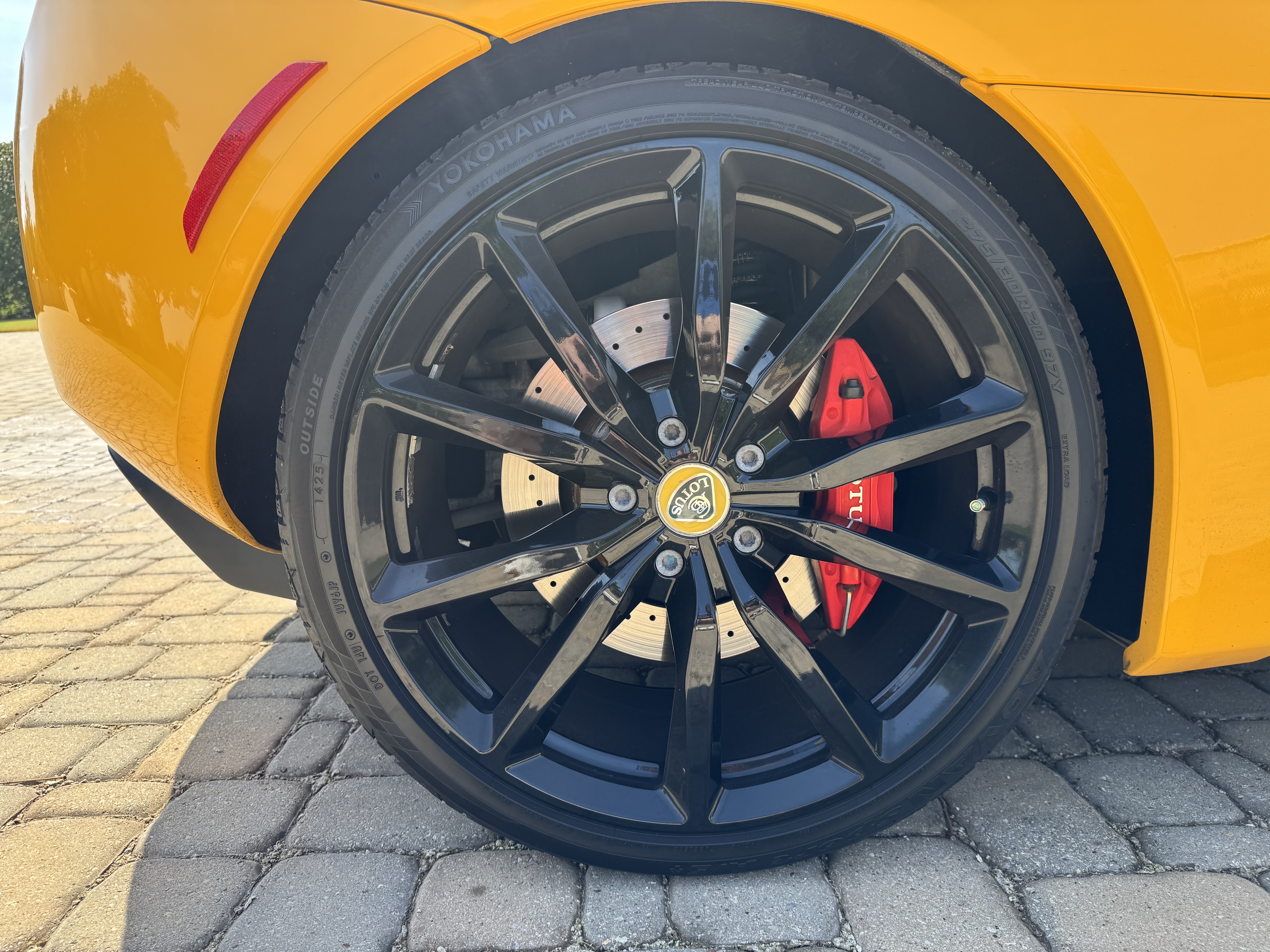 Used 2012 Lotus Evora 2+2 RWD image 17