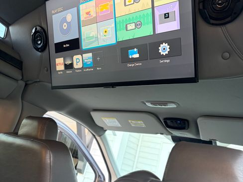 Used 2019 Ford Transit 150 130 Low Roof w/ Exterior Upgrade Package image 2