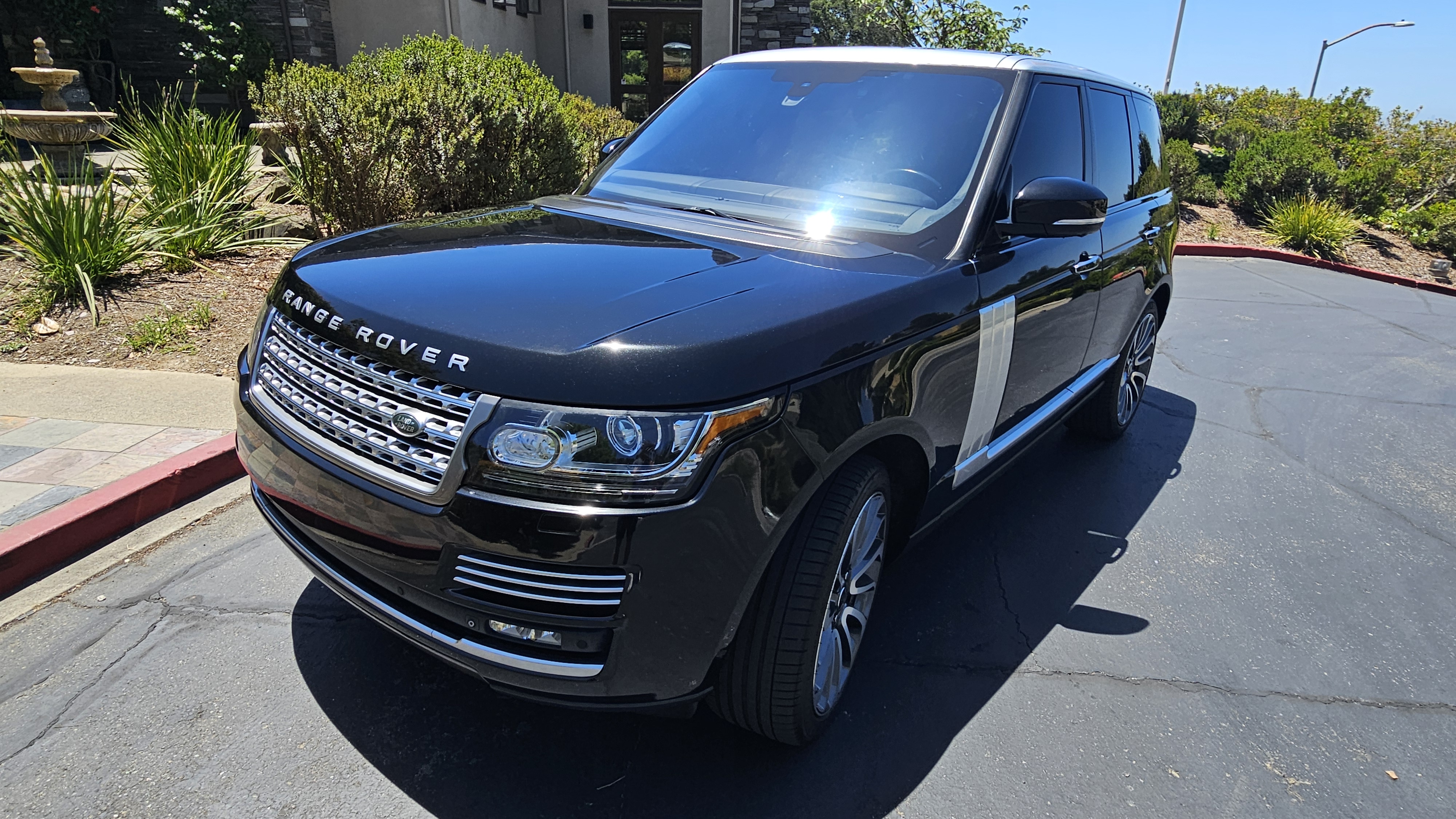 Used 2015 Land Rover Range Rover Autobiography AWD/4WD image 6