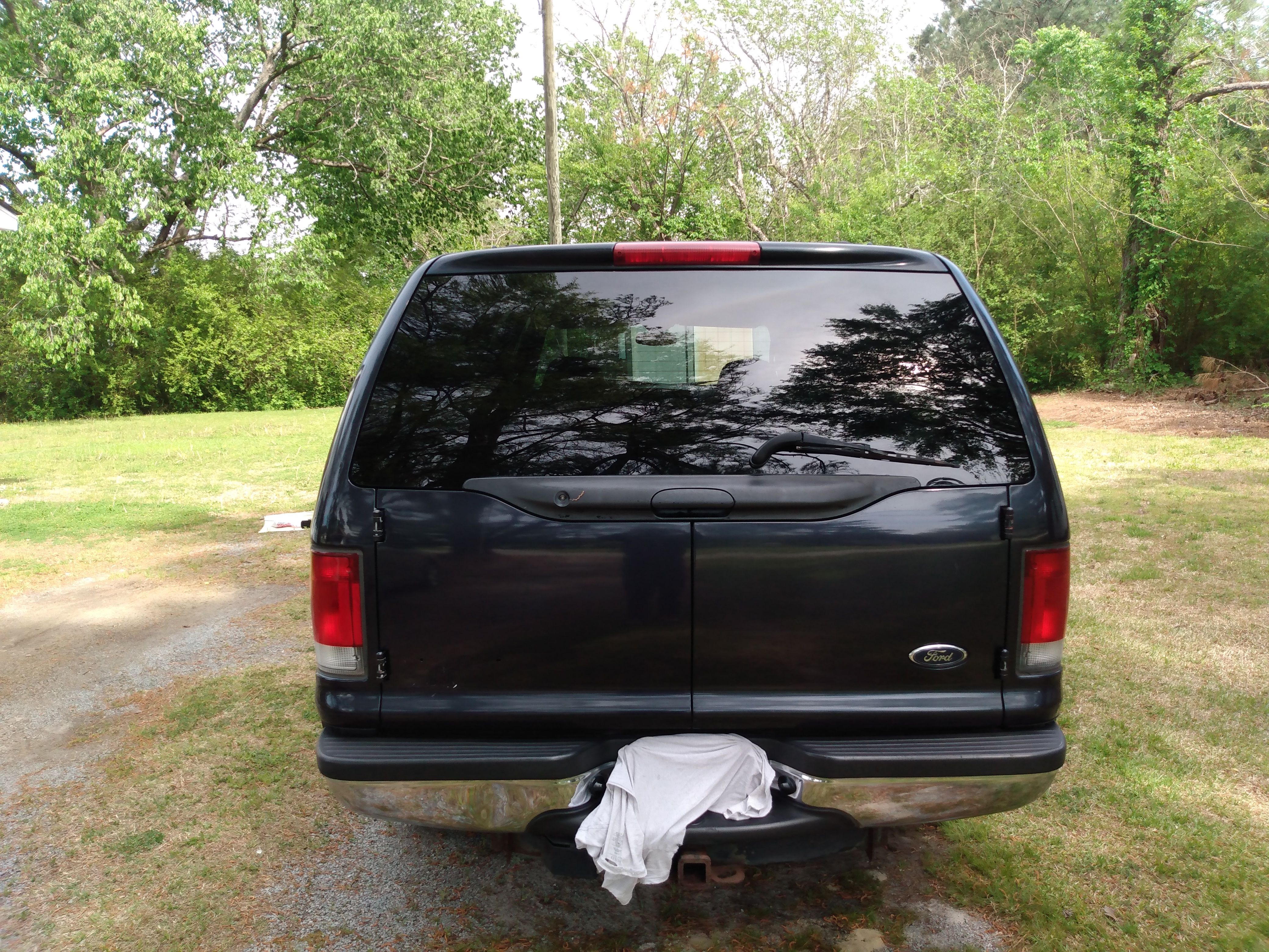 Used 2001 Ford Excursion XLT AWD/4WD image 9
