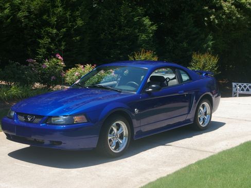 Used 2004 Ford Mustang Coupe RWD image 4