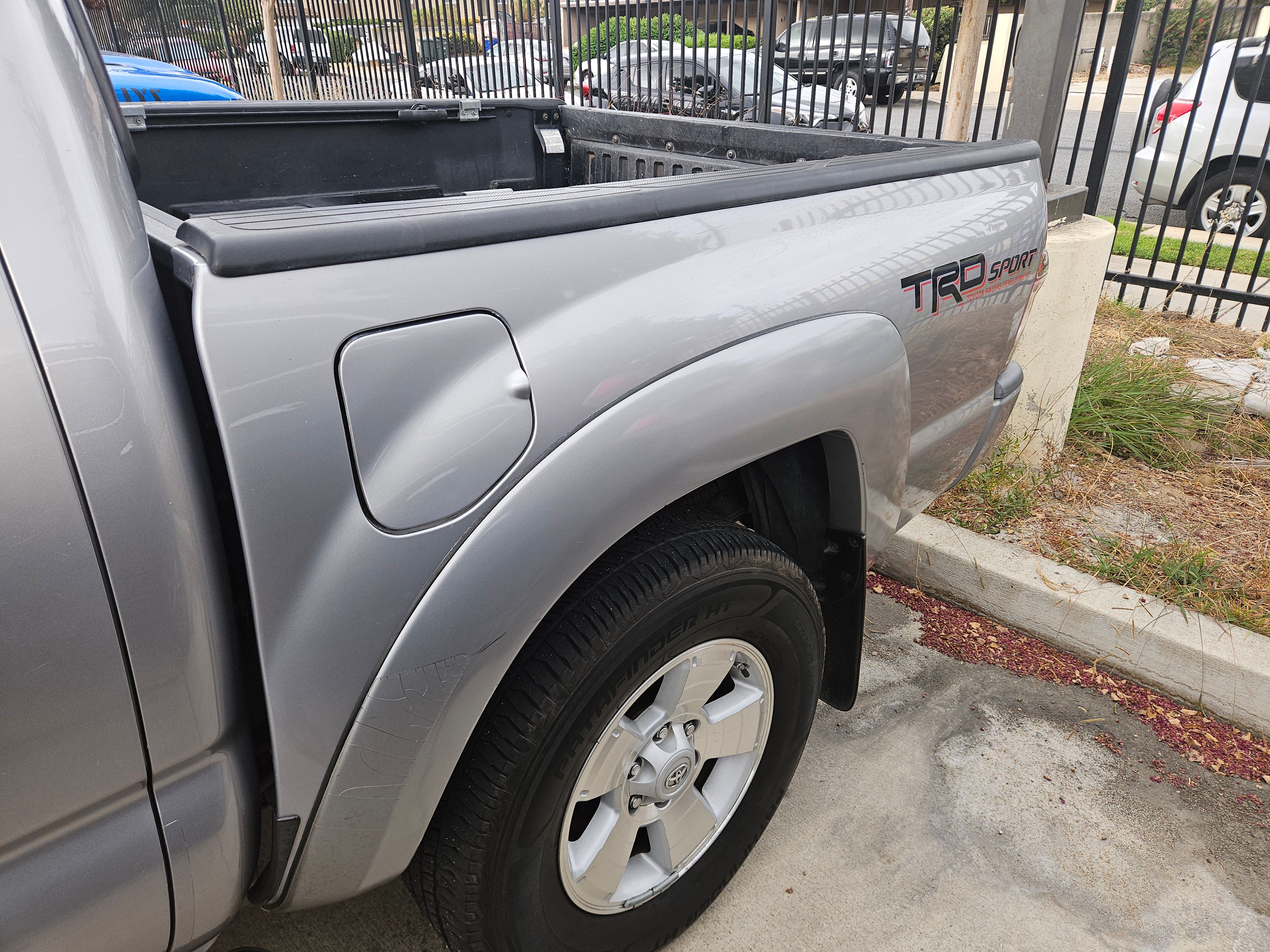 Used 2015 Toyota Tacoma PreRunner w/ TRD Sport Package RWD image 23