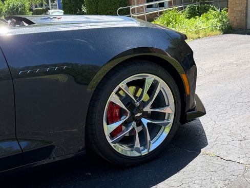 Used 2024 Chevrolet Camaro SS RWD image 15