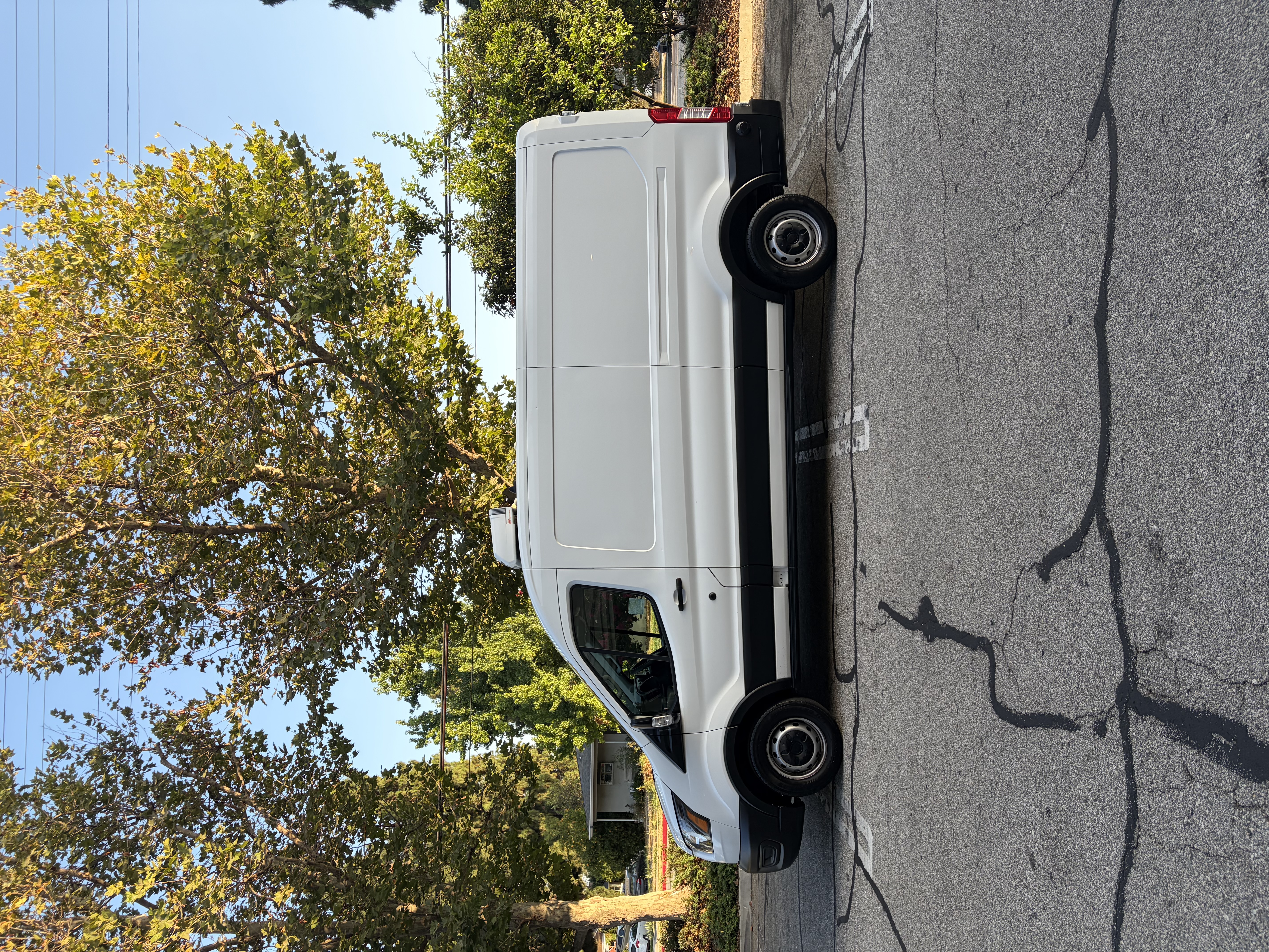 Used 2020 Ford Transit 250 Medium Roof RWD image 2