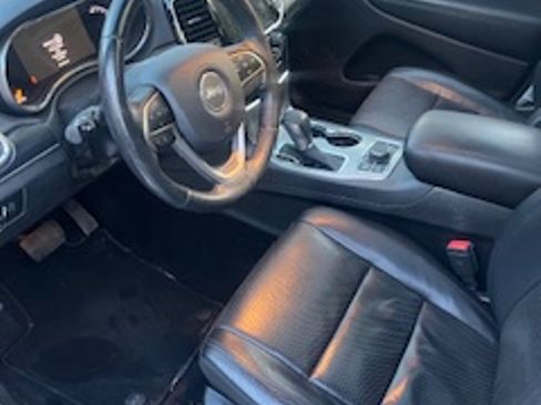 Used 2020 Jeep Grand Cherokee Limited w/ Luxury Group II image 12