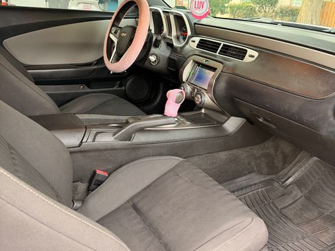Used 2013 Chevrolet Camaro LS RWD image 11