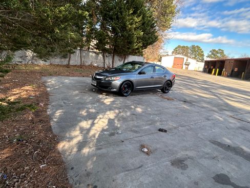 Used 2013 Acura ILX w/ Technology Package image 5