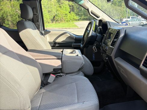 Used 2015 Ford F150 XLT w/ Equipment Group 301A Mid RWD image 14