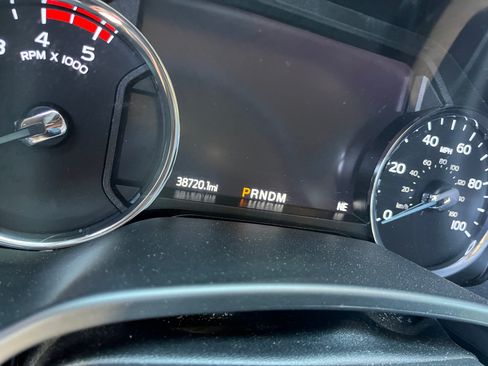 Used 2020 Ford F250 XLT w/ Tremor Off-Road Package image 4