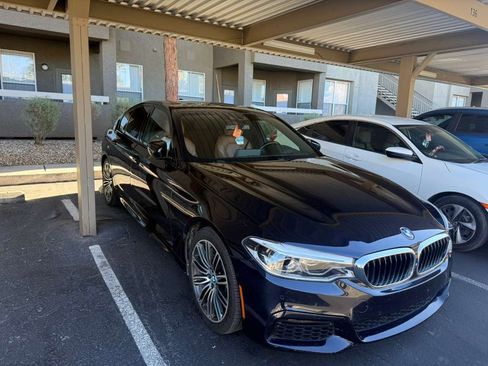 Used 2019 BMW 530e w/ M Sport Package image 1