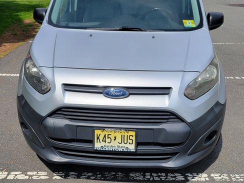 Used 2017 Ford Transit Connect XL FWD image 2