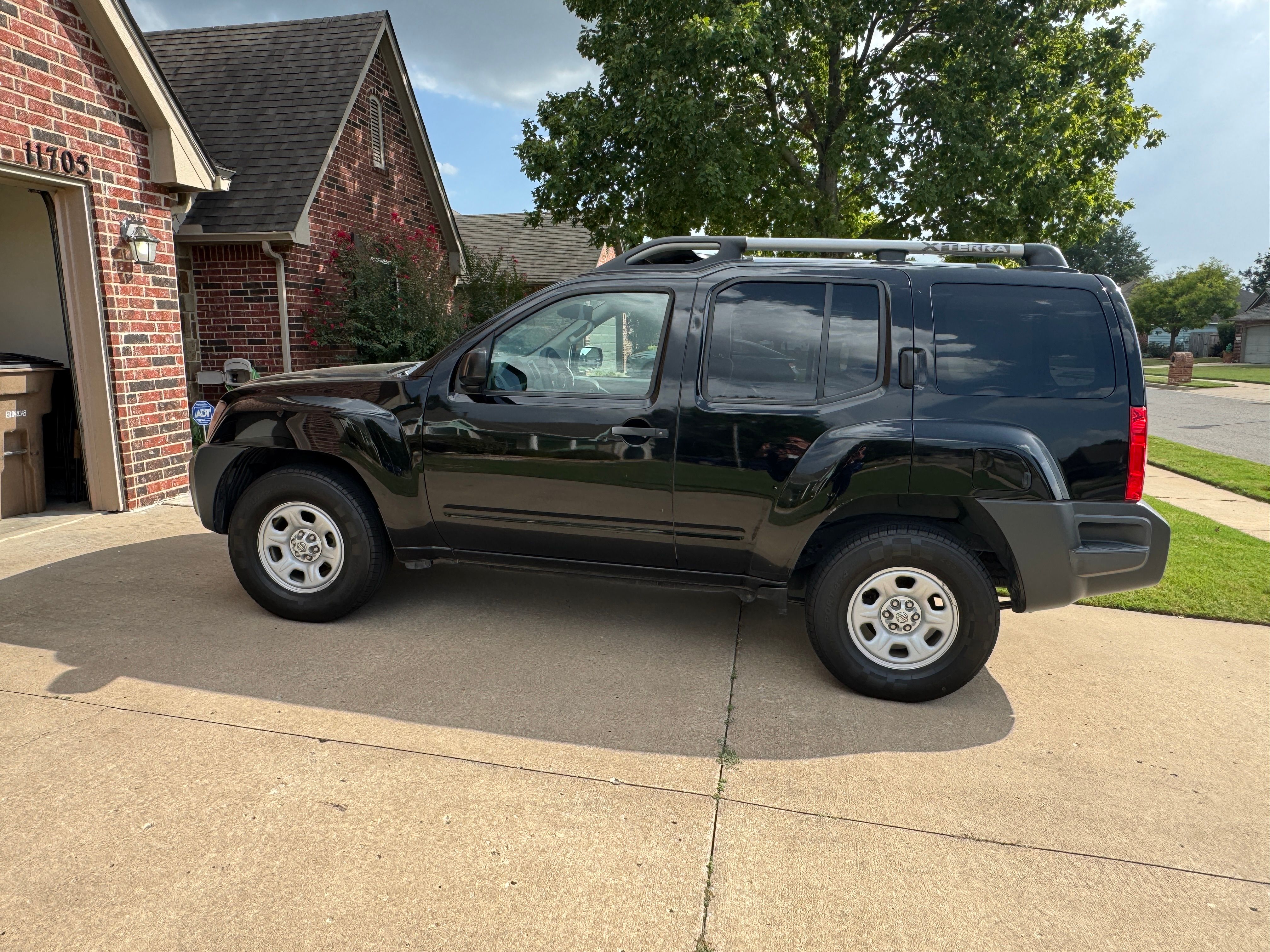 Used 2014 Nissan Xterra X AWD/4WD image 13