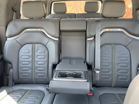 Used 2023 Rivian R1S Adventure image 19