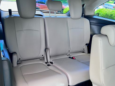 Used 2019 Honda Odyssey EX-L image 12