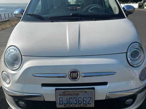 Used 2013 FIAT 500 Lounge w/ Luxury Leather Pkg FWD image 6