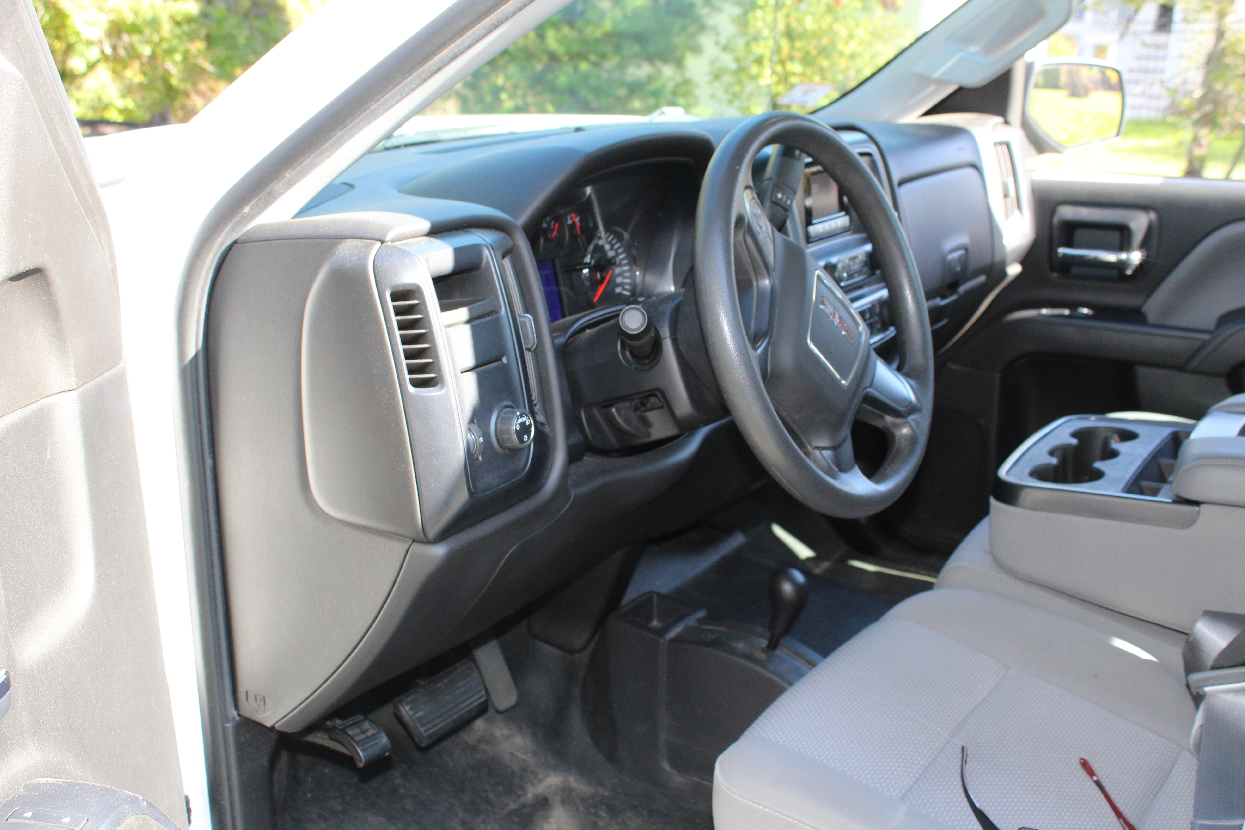 Used 2014 GMC Sierra 1500 4x4 Double Cab image 4