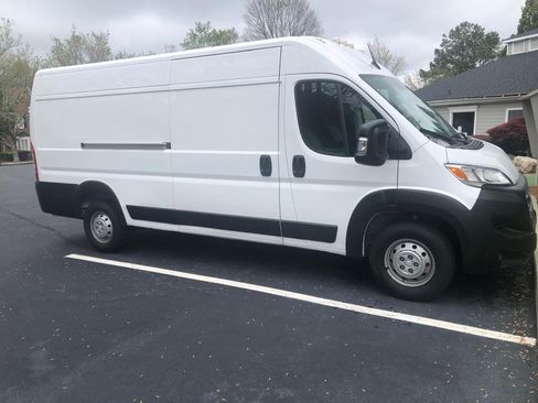 Used 2023 RAM ProMaster 3500 FWD image 1