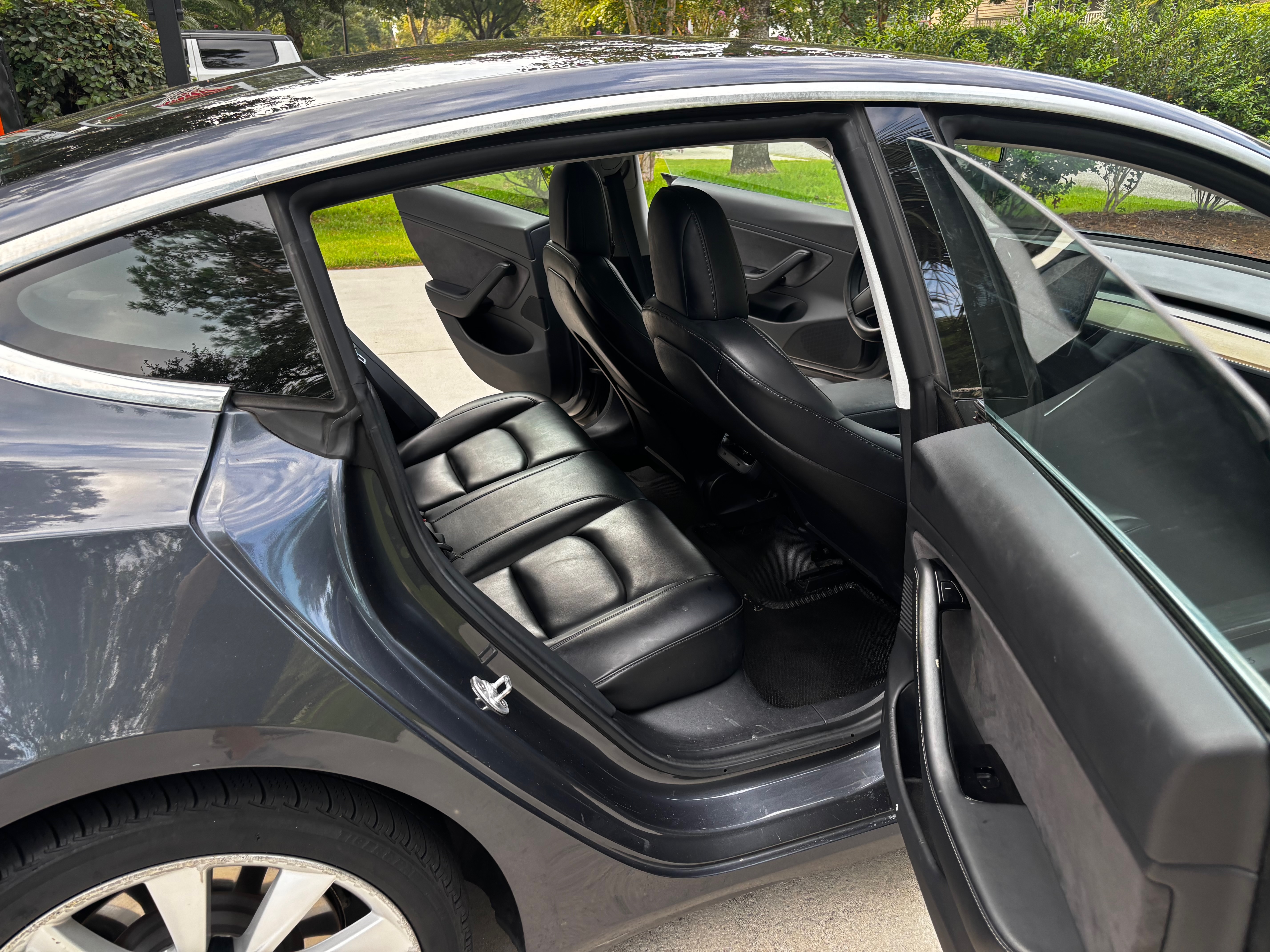 Used 2019 Tesla Model 3 Standard Range Plus RWD image 15