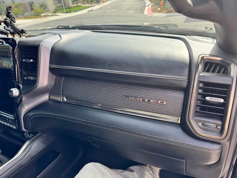 Used 2021 RAM 2500 Limited image 11