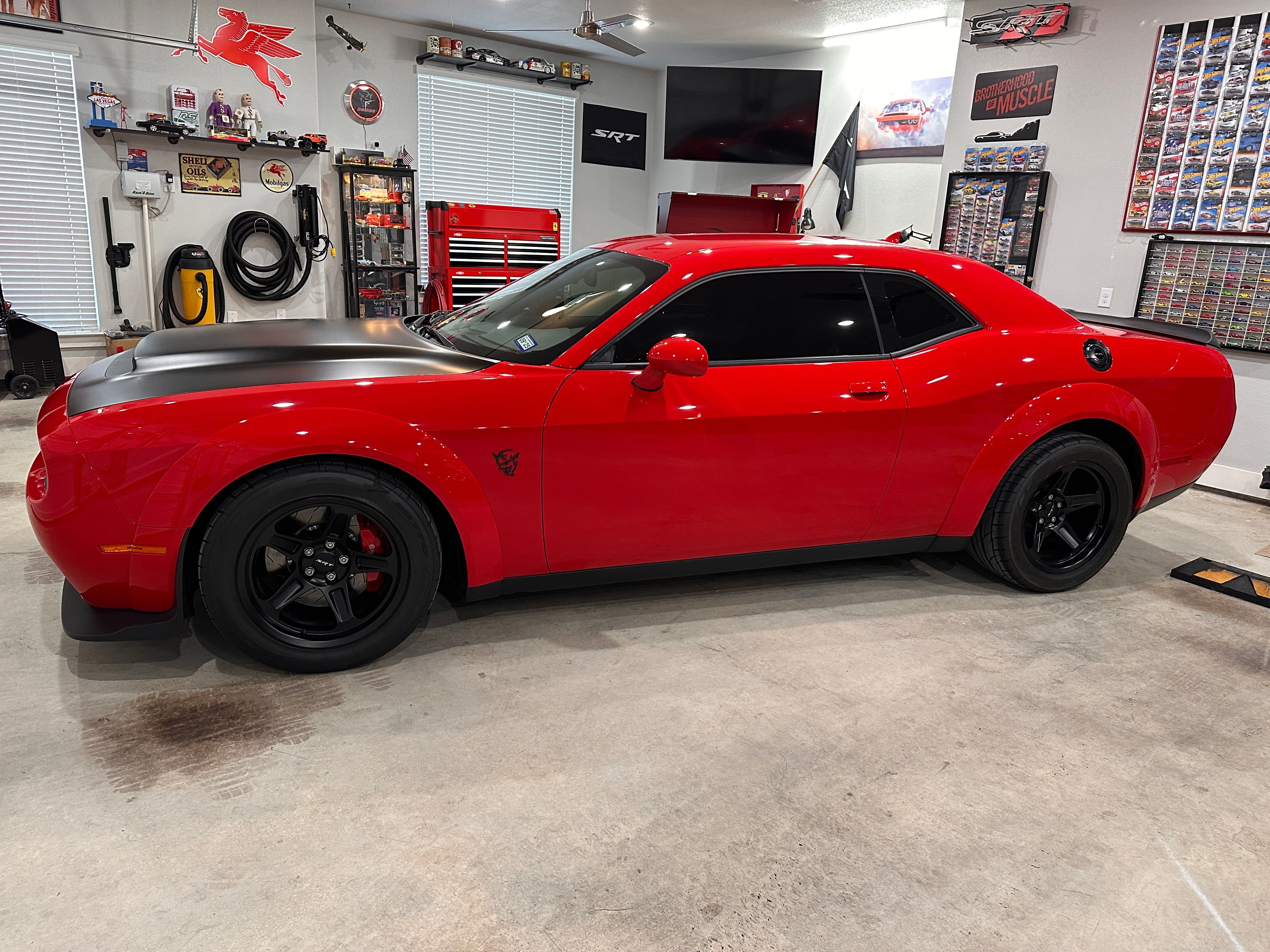 Used 2018 Dodge Challenger SRT Demon RWD image 24