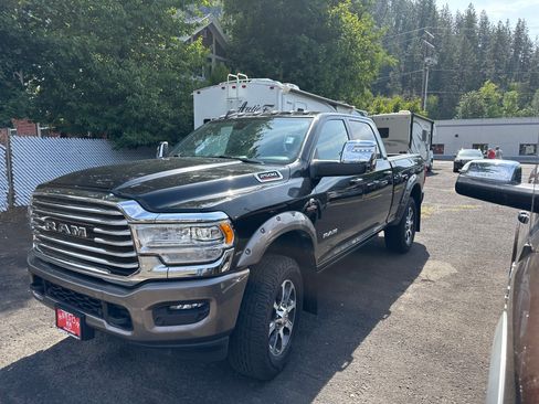 Used 2023 RAM 2500 Limited AWD/4WD image 4