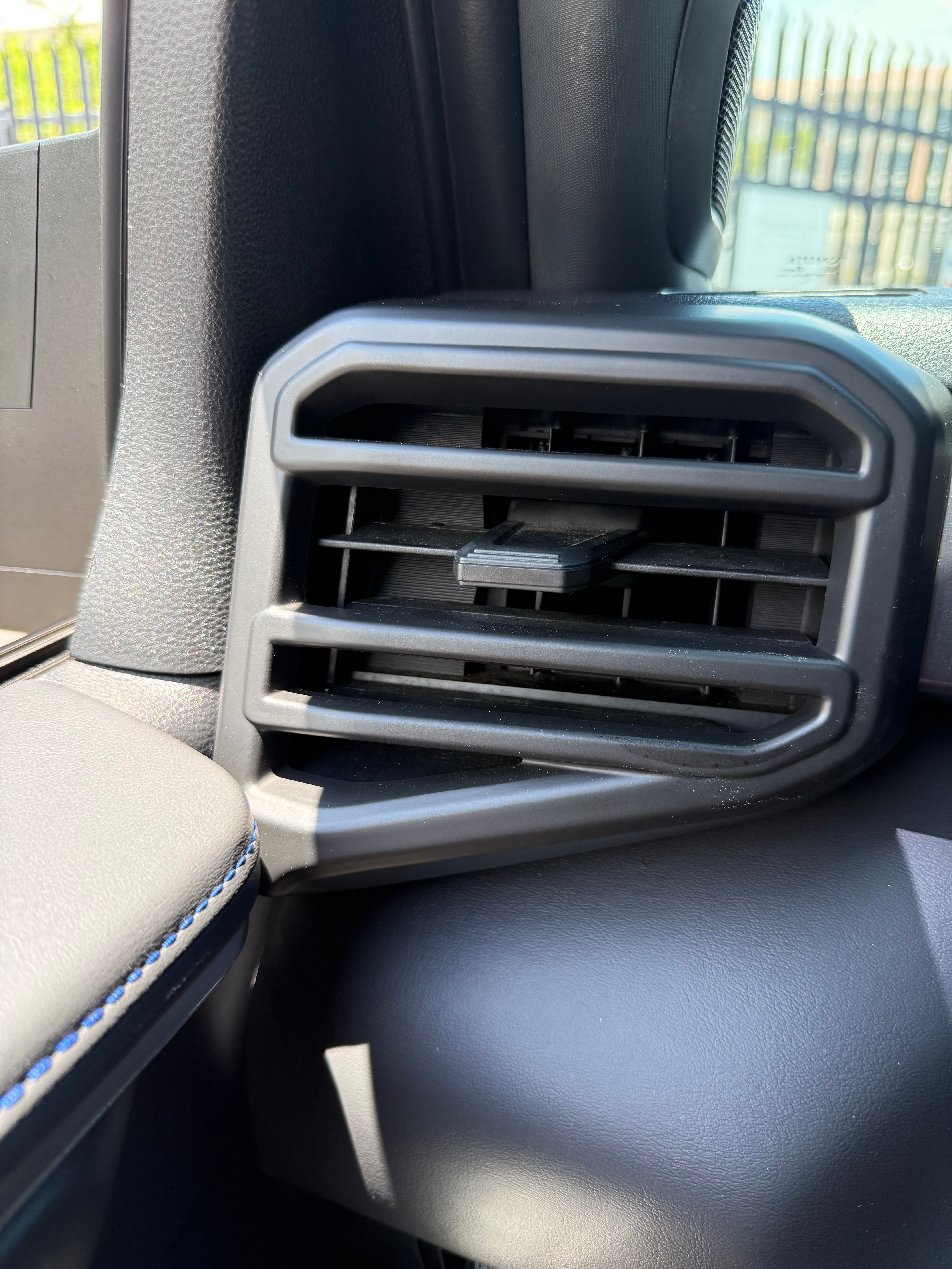 Used 2023 Toyota Tundra Platinum AWD/4WD image 18