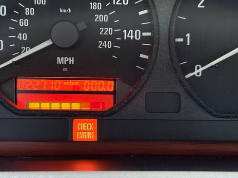 Used 1997 BMW Z3 2.8 image 22