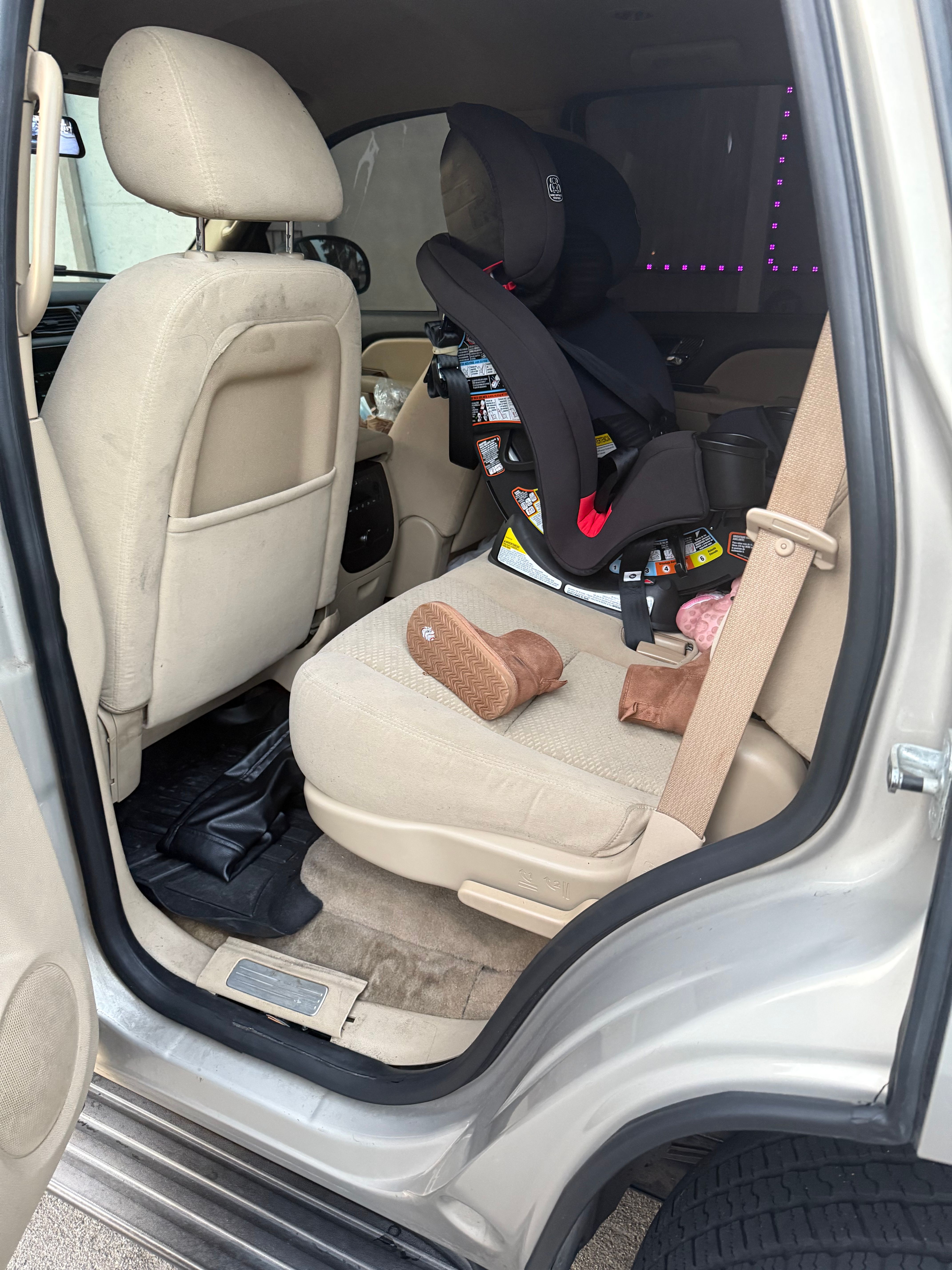 Used 2007 Chevrolet Tahoe LT w/ 1LT Special Edition RWD image 9