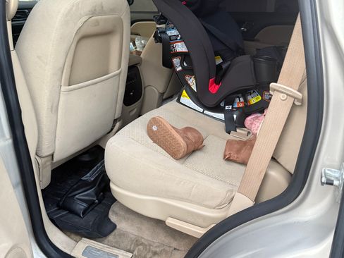 Used 2007 Chevrolet Tahoe LT w/ 1LT Special Edition image 9