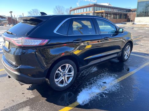 Used 2016 Ford Edge Titanium w/ Equipment Group 301A image 4