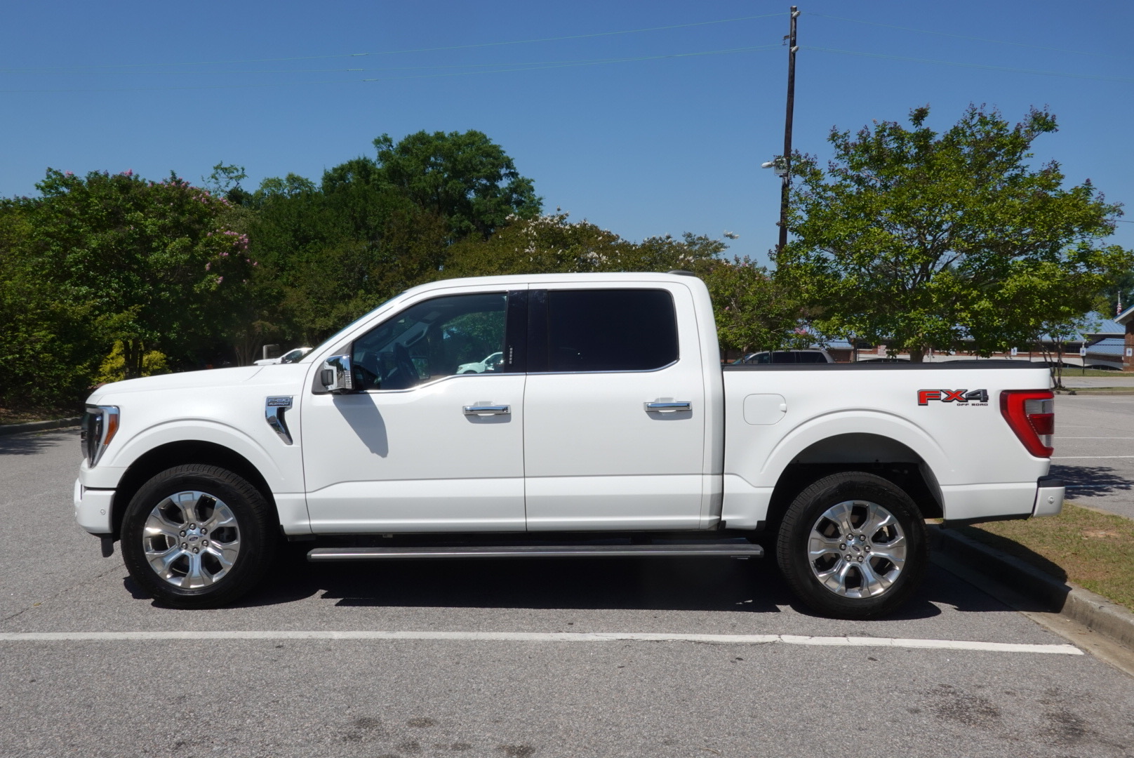 Used 2021 Ford F150 Platinum w/ Equipment Group 701A High AWD/4WD image 4