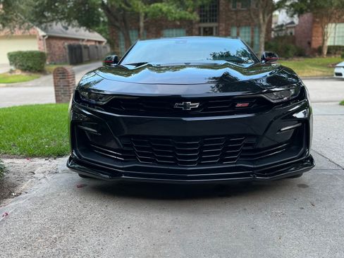 Used 2021 Chevrolet Camaro SS w/ Redline Edition RWD image 2