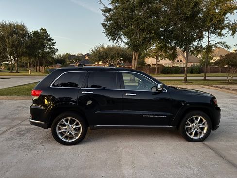 Used 2014 Jeep Grand Cherokee Summit image 5