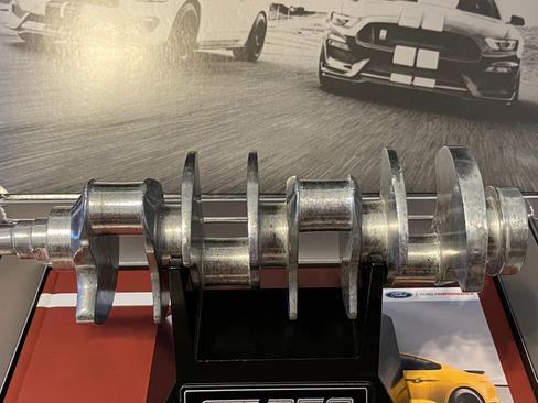 Used 2018 Ford Mustang Shelby GT350 w/ Convenience Package image 19