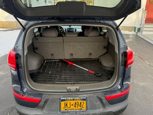 Used 2016 Kia Sportage LX image 16