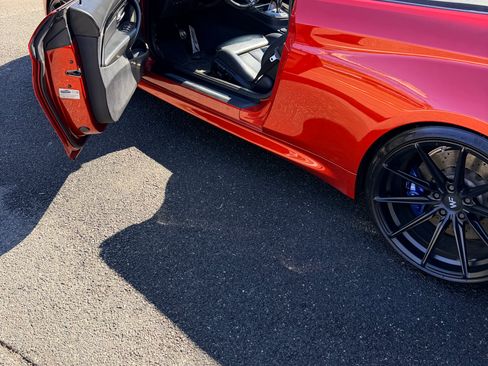 Used 2015 BMW M4 Convertible image 10