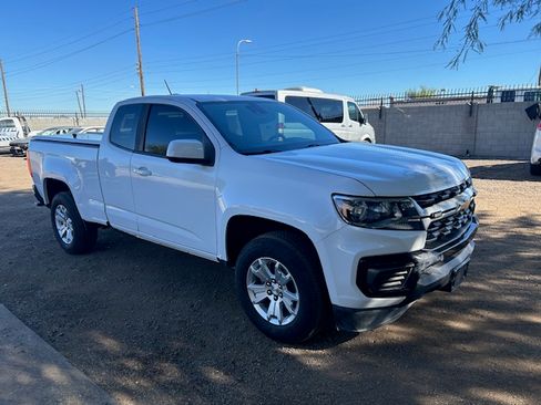 Used 2021 Chevrolet Colorado LT w/ Fleet Safety Package image 11