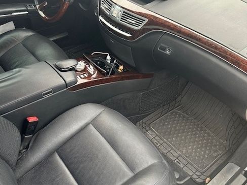 Used 2013 Mercedes-Benz S 550 image 10