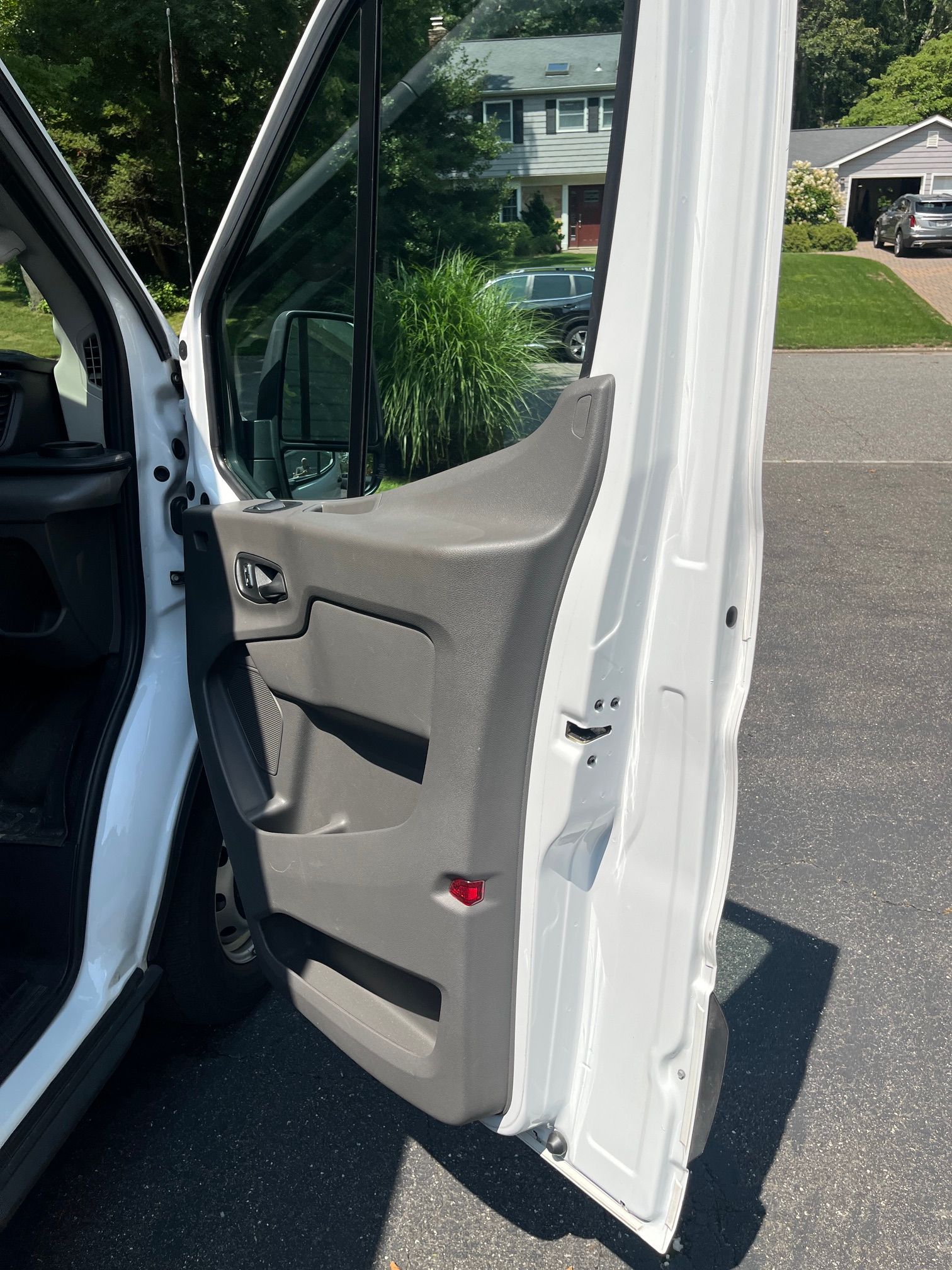 Used 2022 Ford Transit 250 148 High Roof Extended RWD image 19