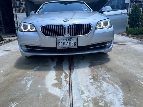 Used 2011 BMW 535i Sedan RWD image 4