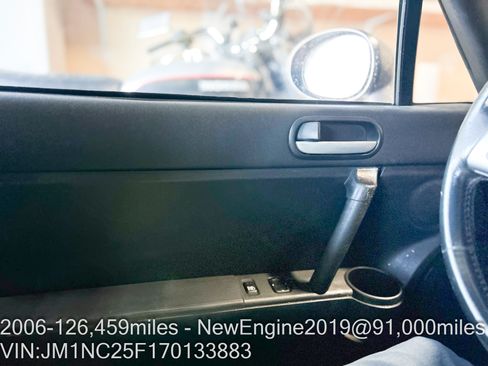 Used 2007 MAZDA MX-5 Miata Touring image 19