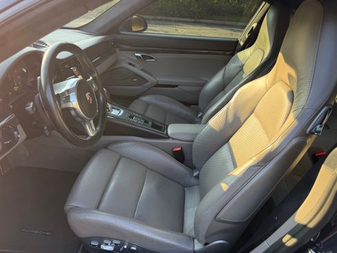 Used 2012 Porsche 911 Carrera S RWD image 9