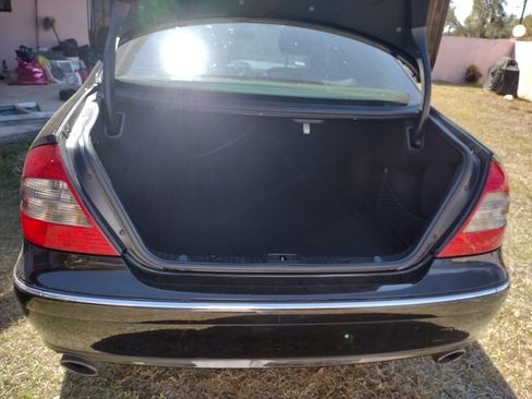 Used 2007 Mercedes-Benz E 350 Sedan image 11