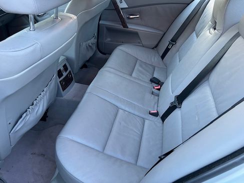 Used 2005 BMW 530i Sedan image 6