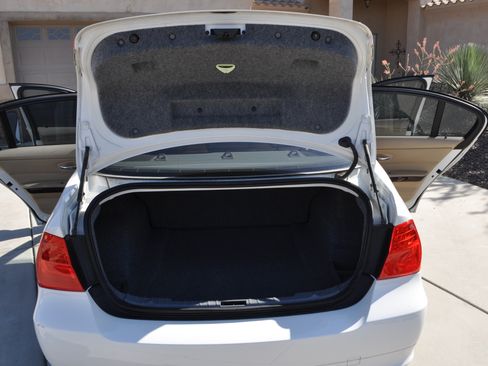 Used 2011 BMW 328i 328i Sedan 4D image 13