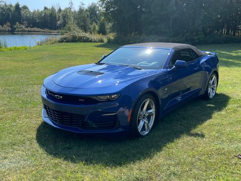Used 2020 Chevrolet Camaro SS image 4