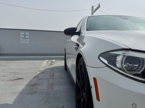 Used 2014 BMW M5 image 13