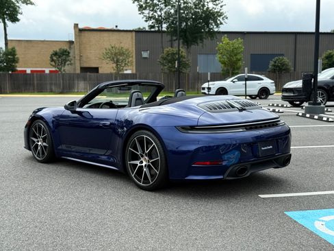 Used 2025 Porsche 911 Carrera T image 10